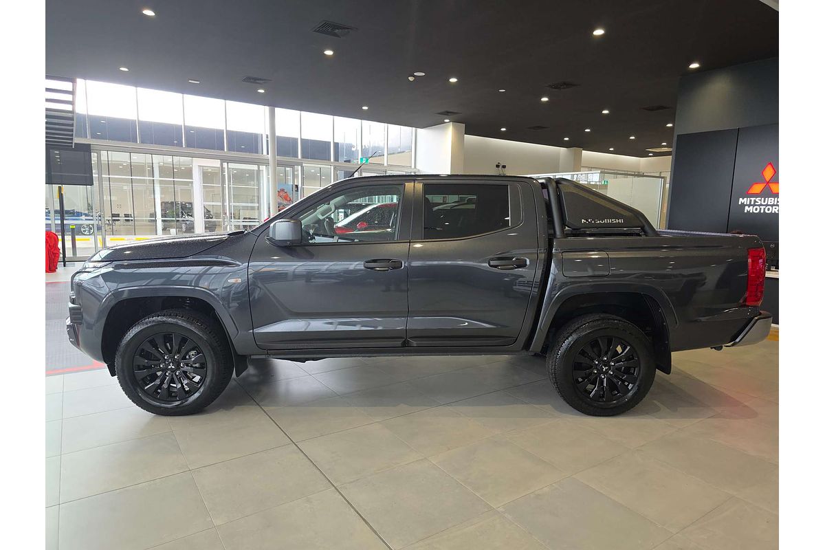 2025 Mitsubishi Triton GLX-R MV 4X4