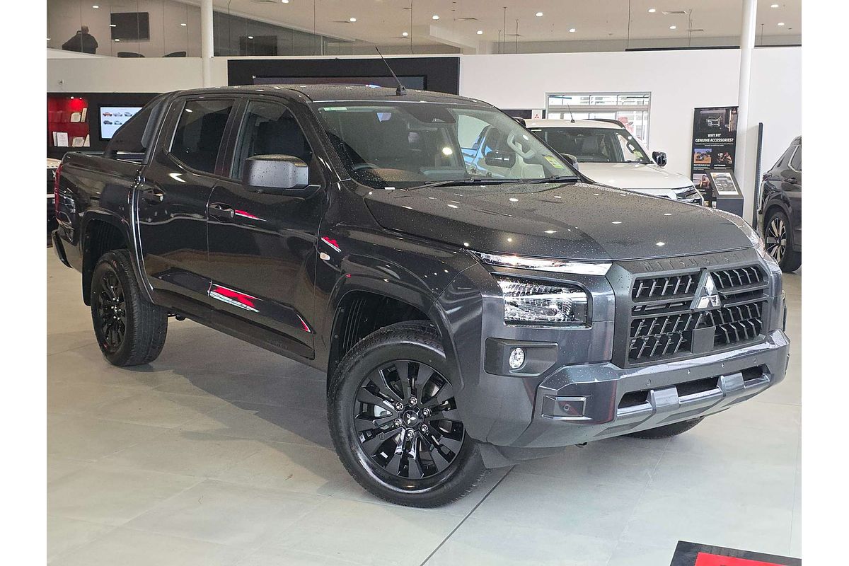 2025 Mitsubishi Triton GLX-R MV 4X4