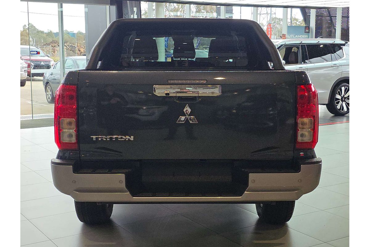 2025 Mitsubishi Triton GLX-R MV 4X4