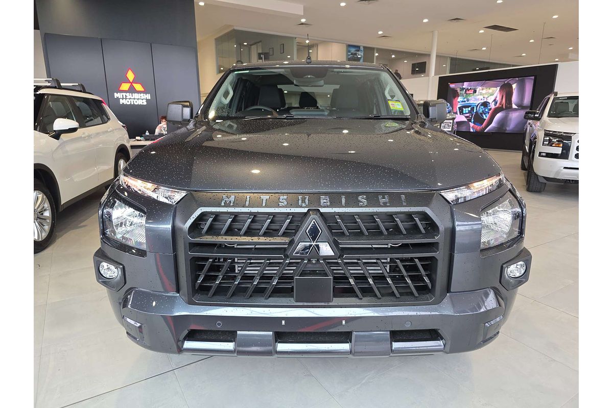 2025 Mitsubishi Triton GLX-R MV 4X4