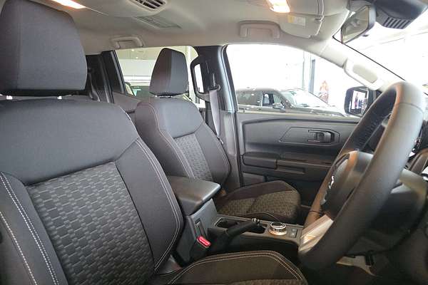 2025 Mitsubishi Triton GLX-R MV 4X4