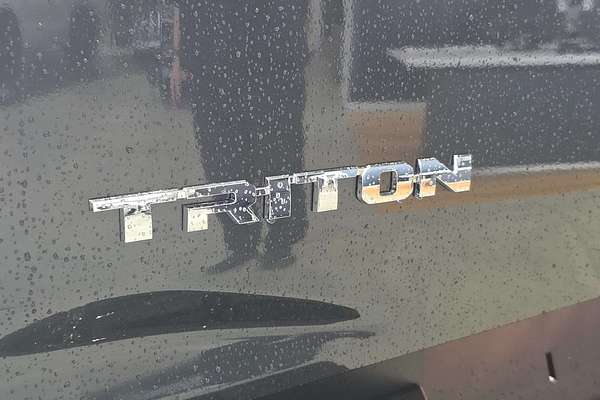 2025 Mitsubishi Triton GLX-R MV 4X4