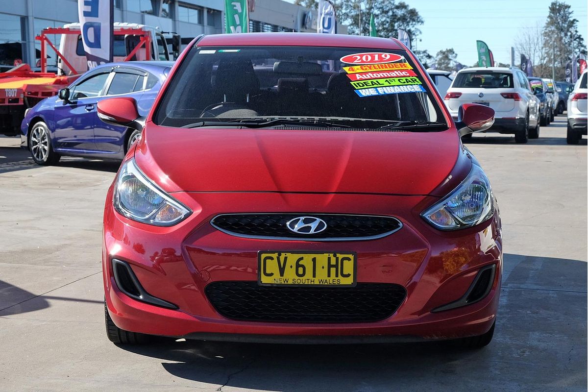 2019 Hyundai Accent Sport RB6