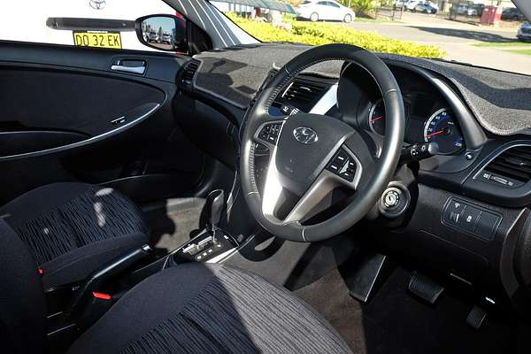 2019 Hyundai Accent Sport RB6