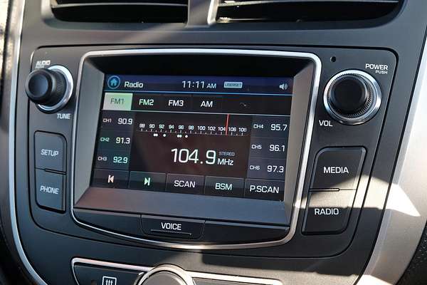 2019 Hyundai Accent Sport RB6
