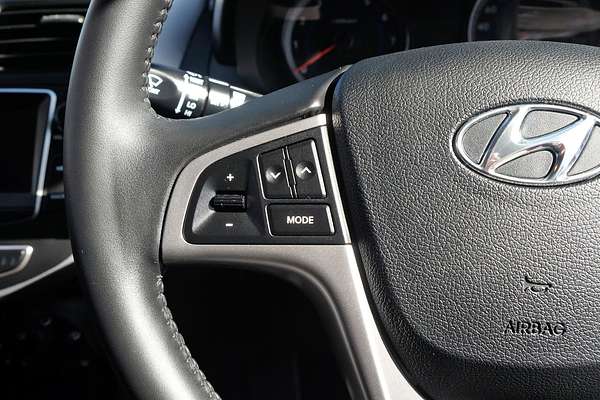 2019 Hyundai Accent Sport RB6