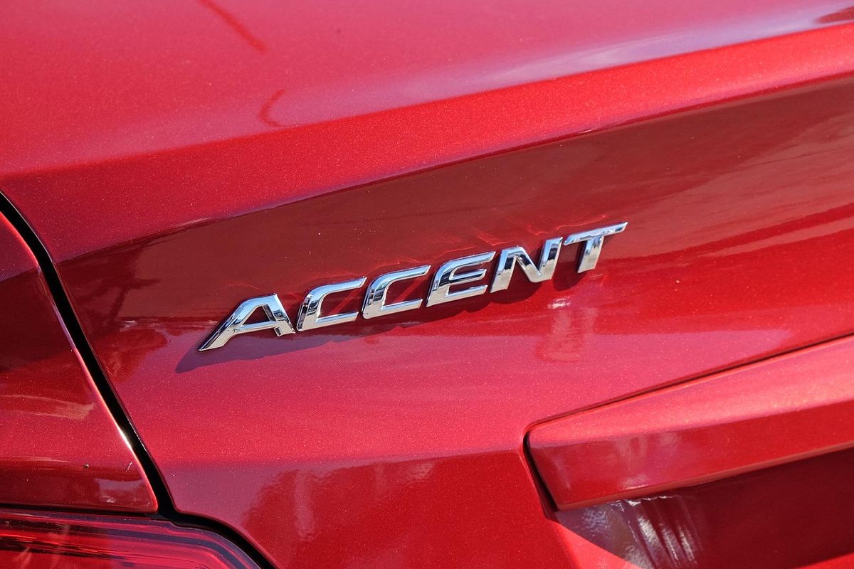 2019 Hyundai Accent Sport RB6