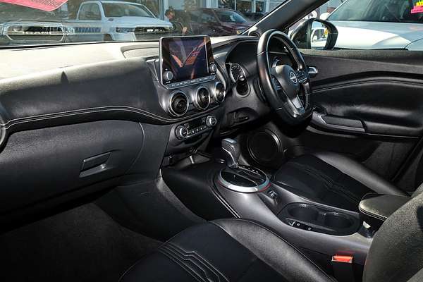 2023 Nissan JUKE ST-L F16