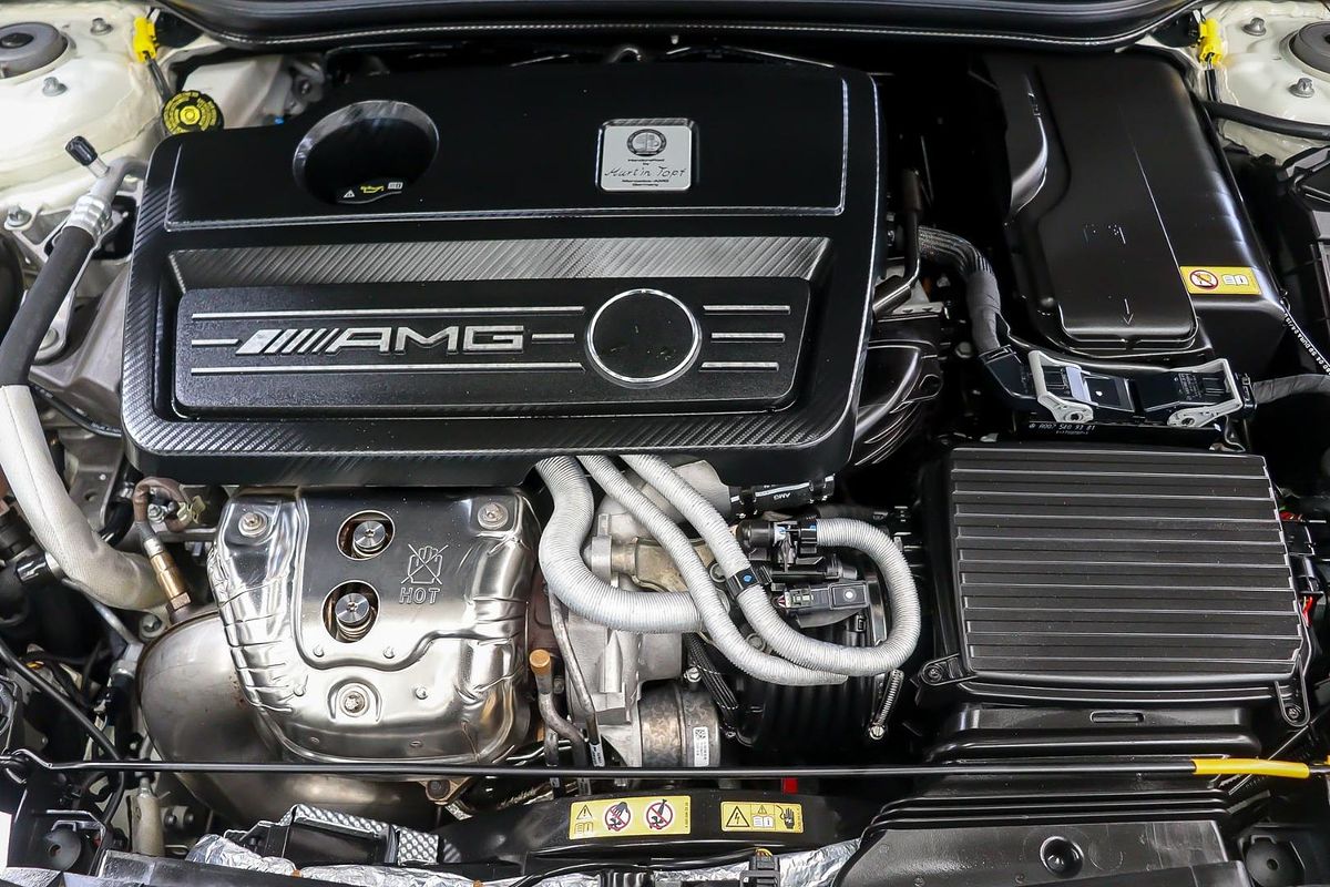 2015 Mercedes-Benz CLA-Class CLA45 AMG C117