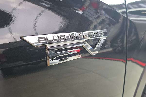 2025 Mitsubishi Outlander PHEV Exceed ZM