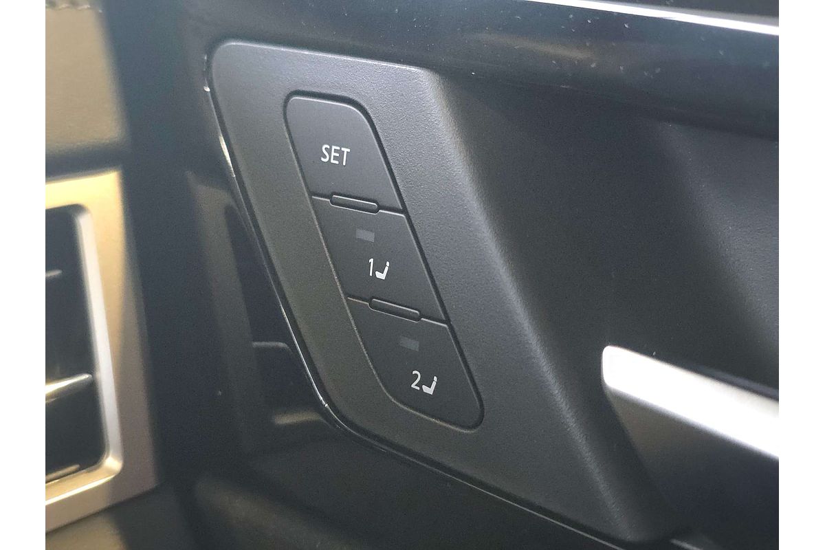 2025 Mitsubishi Outlander PHEV Exceed ZM