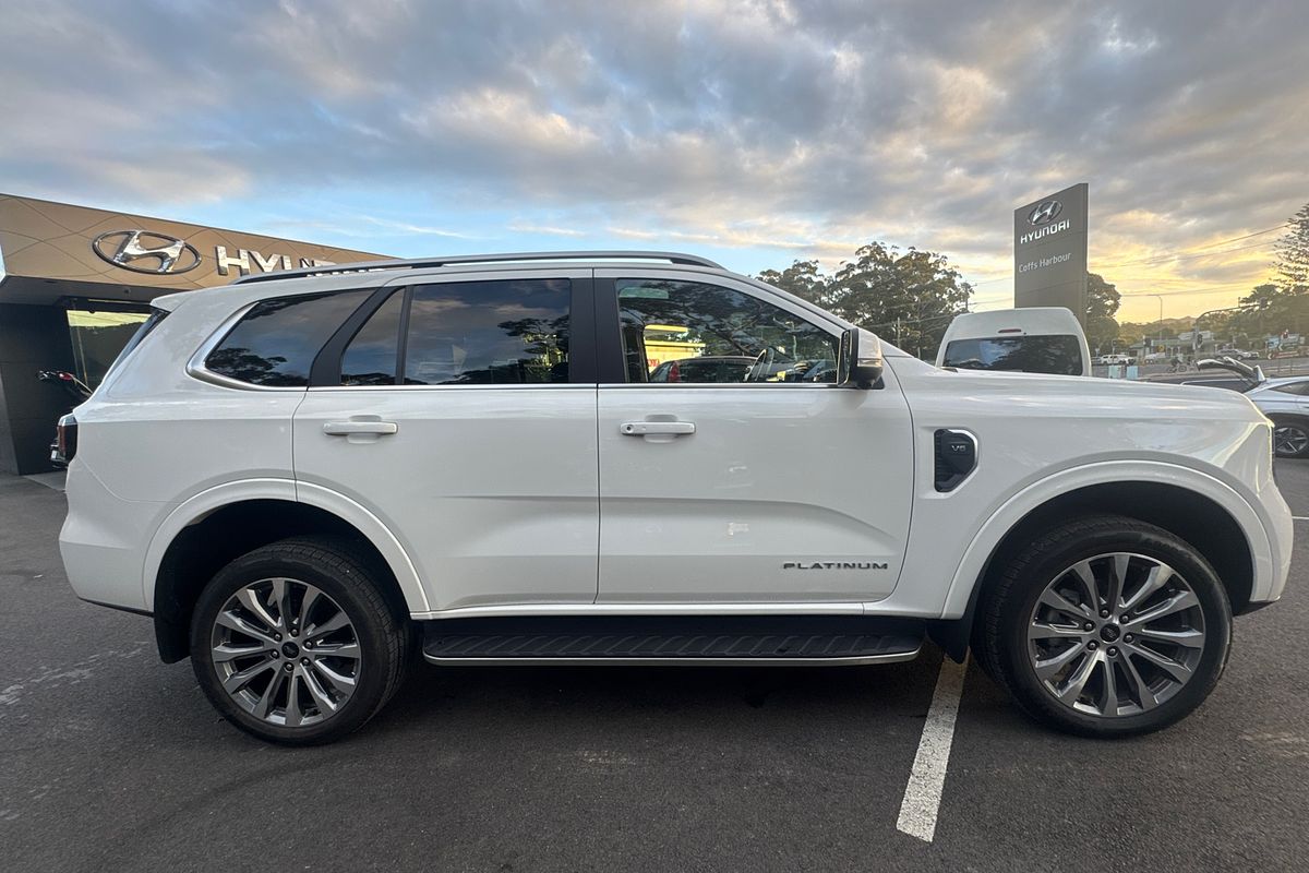 2025 Ford Everest Platinum  3.0L