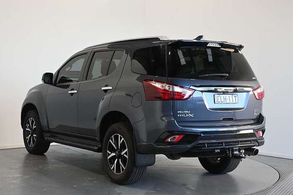 2020 Isuzu MU-X LS-T