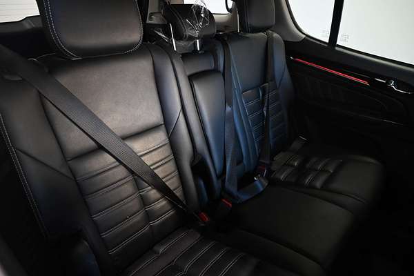 2020 Isuzu MU-X LS-T