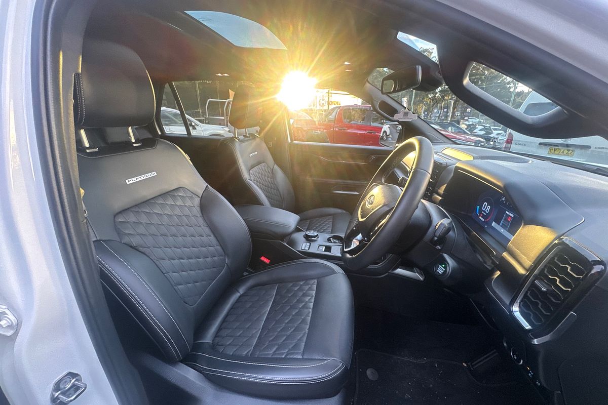 2025 Ford Everest Platinum  3.0L