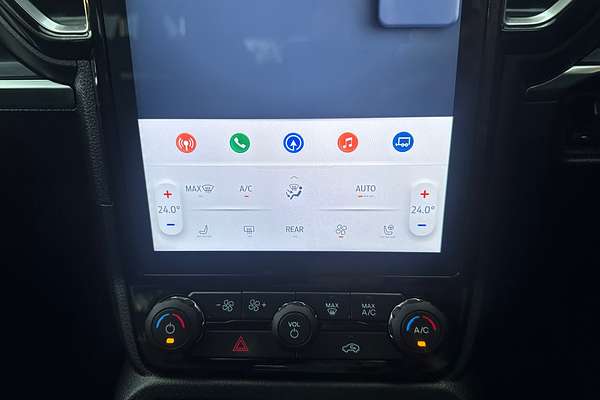2025 Ford Everest Platinum  3.0L