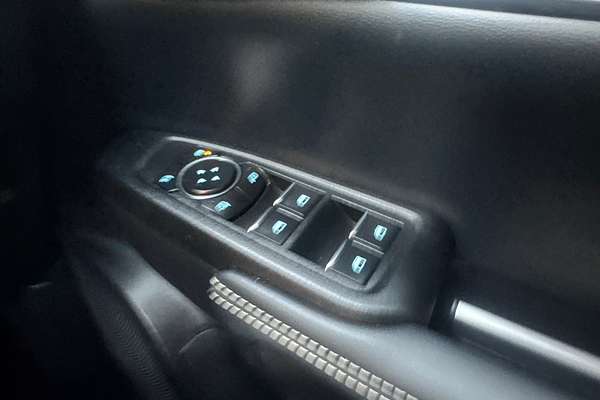 2025 Ford Everest Platinum  3.0L