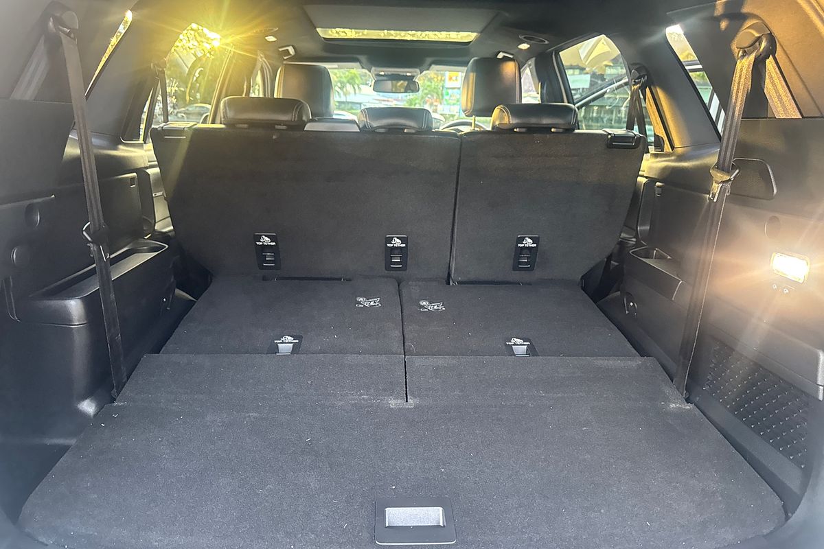 2025 Ford Everest Platinum  3.0L