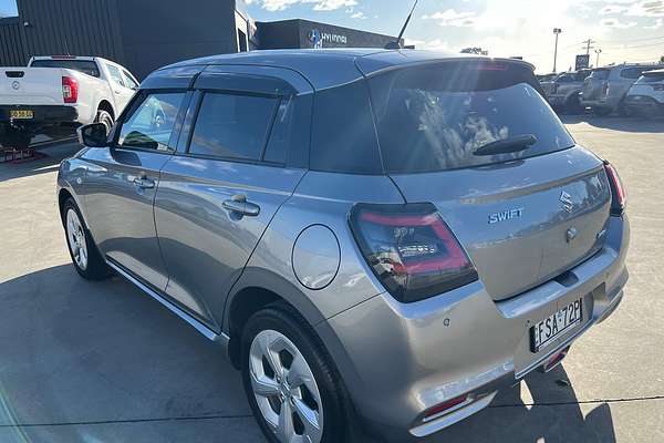2024 Suzuki Swift Hybrid Plus UZ