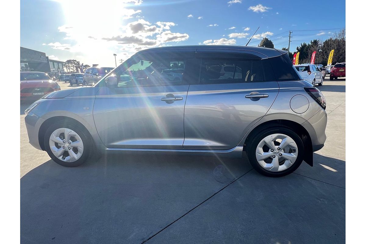 2024 Suzuki Swift Hybrid Plus UZ