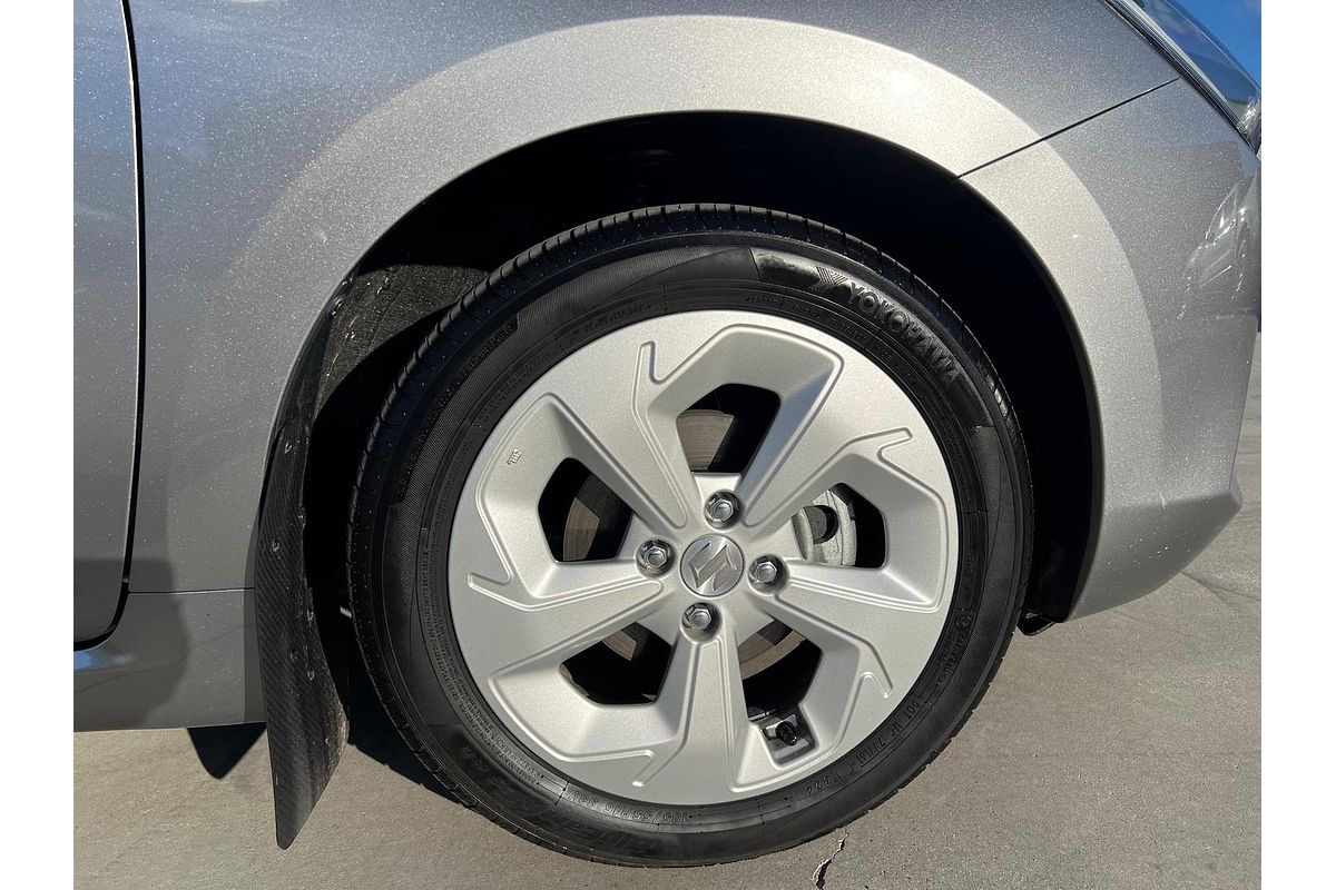 2024 Suzuki Swift Hybrid Plus UZ