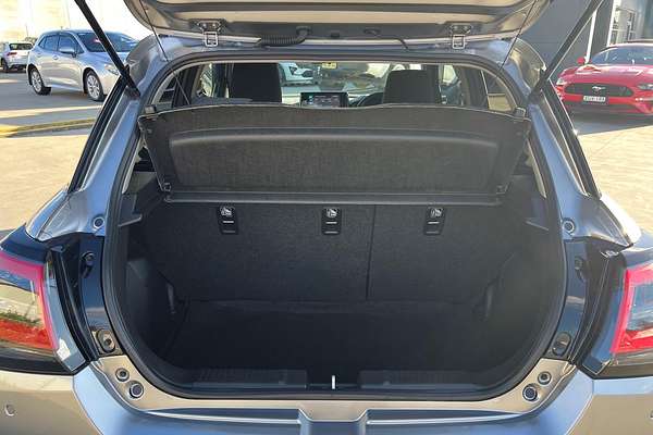 2024 Suzuki Swift Hybrid Plus UZ