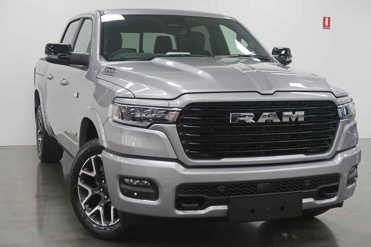 2025 RAM 1500 Laramie Sport Hurricane SO RamBox DT 4X4 SWB