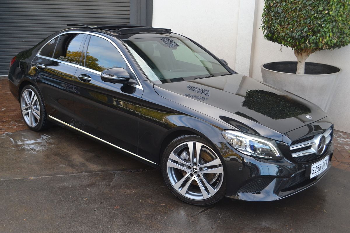 2018 Mercedes-Benz C-Class C300 W205