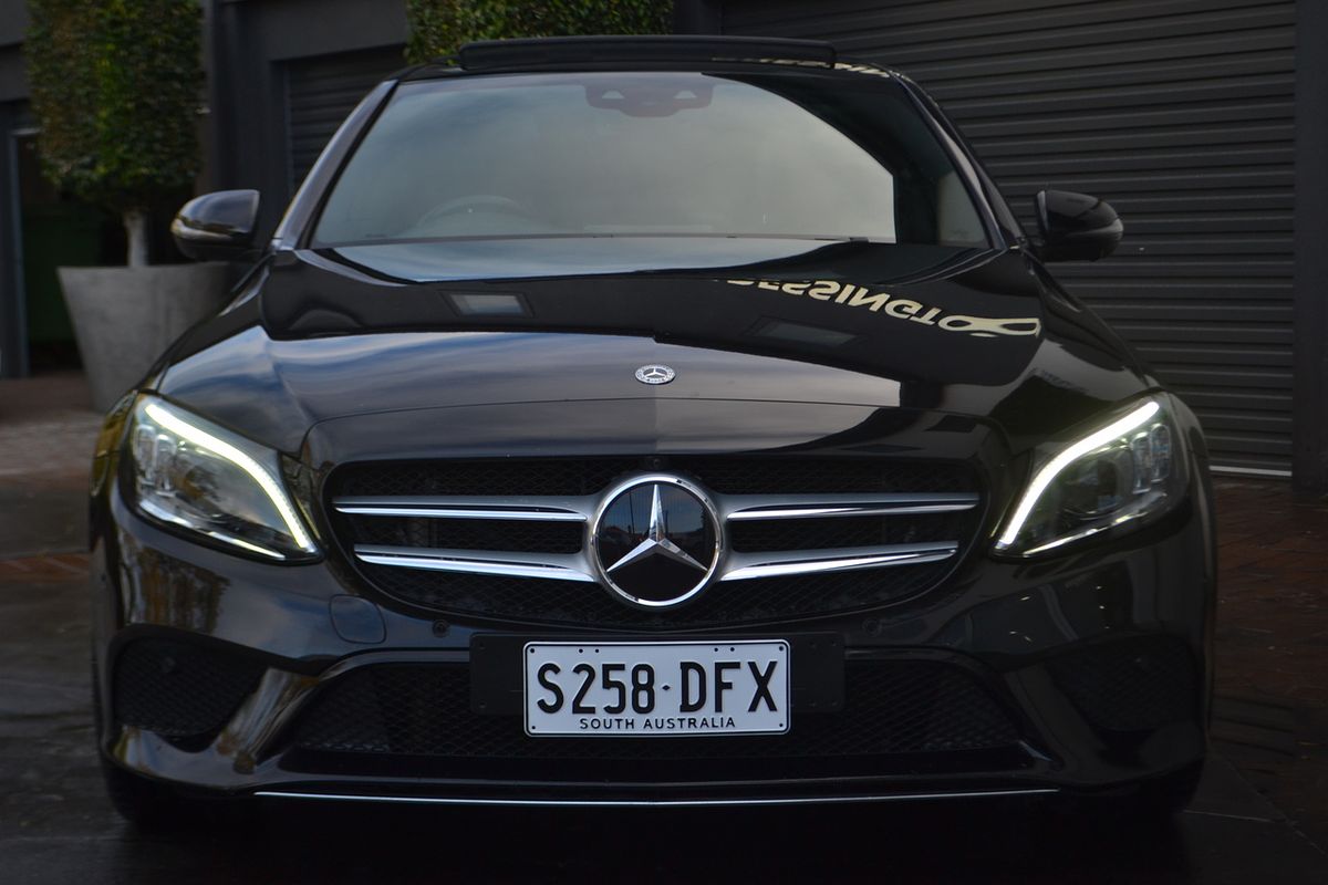 2018 Mercedes-Benz C-Class C300 W205