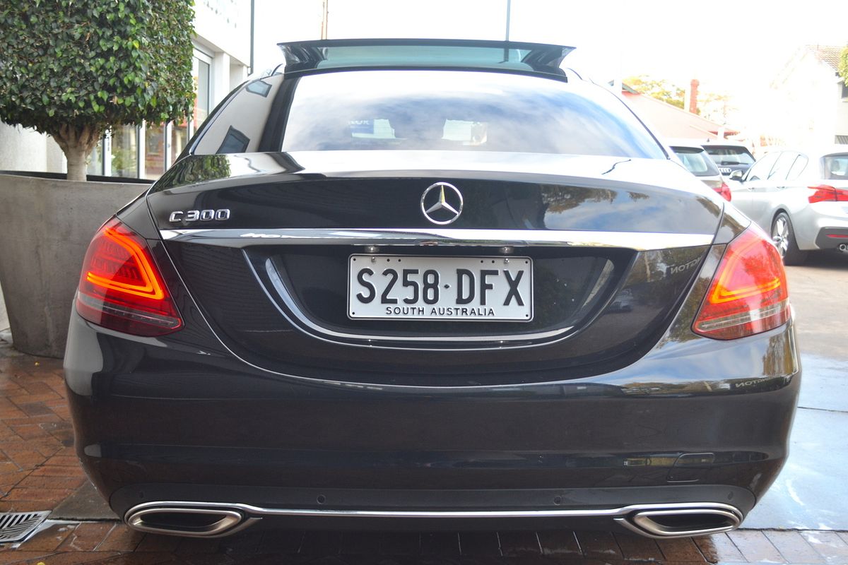 2018 Mercedes-Benz C-Class C300 W205