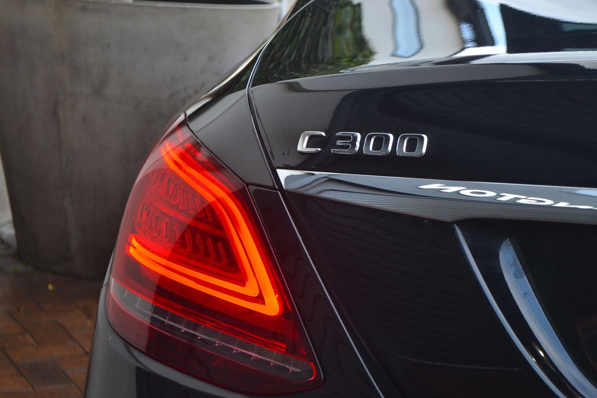 2018 Mercedes-Benz C-Class C300 W205