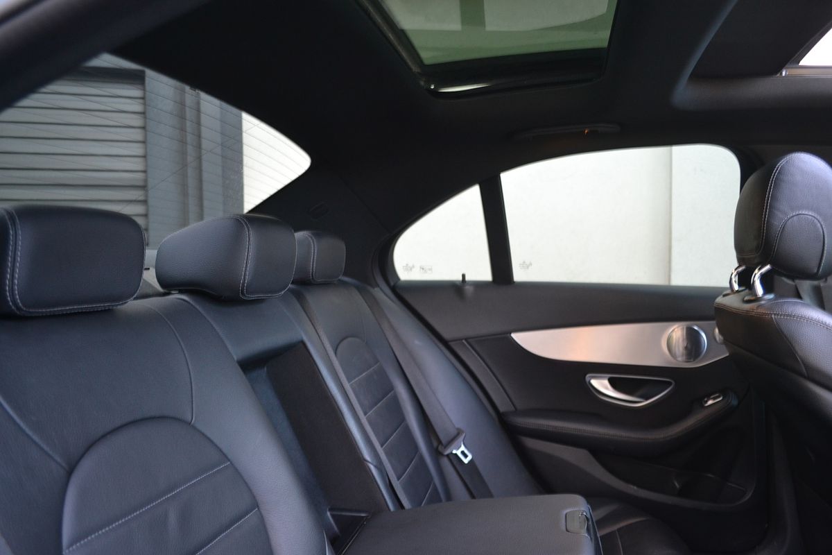 2018 Mercedes-Benz C-Class C300 W205