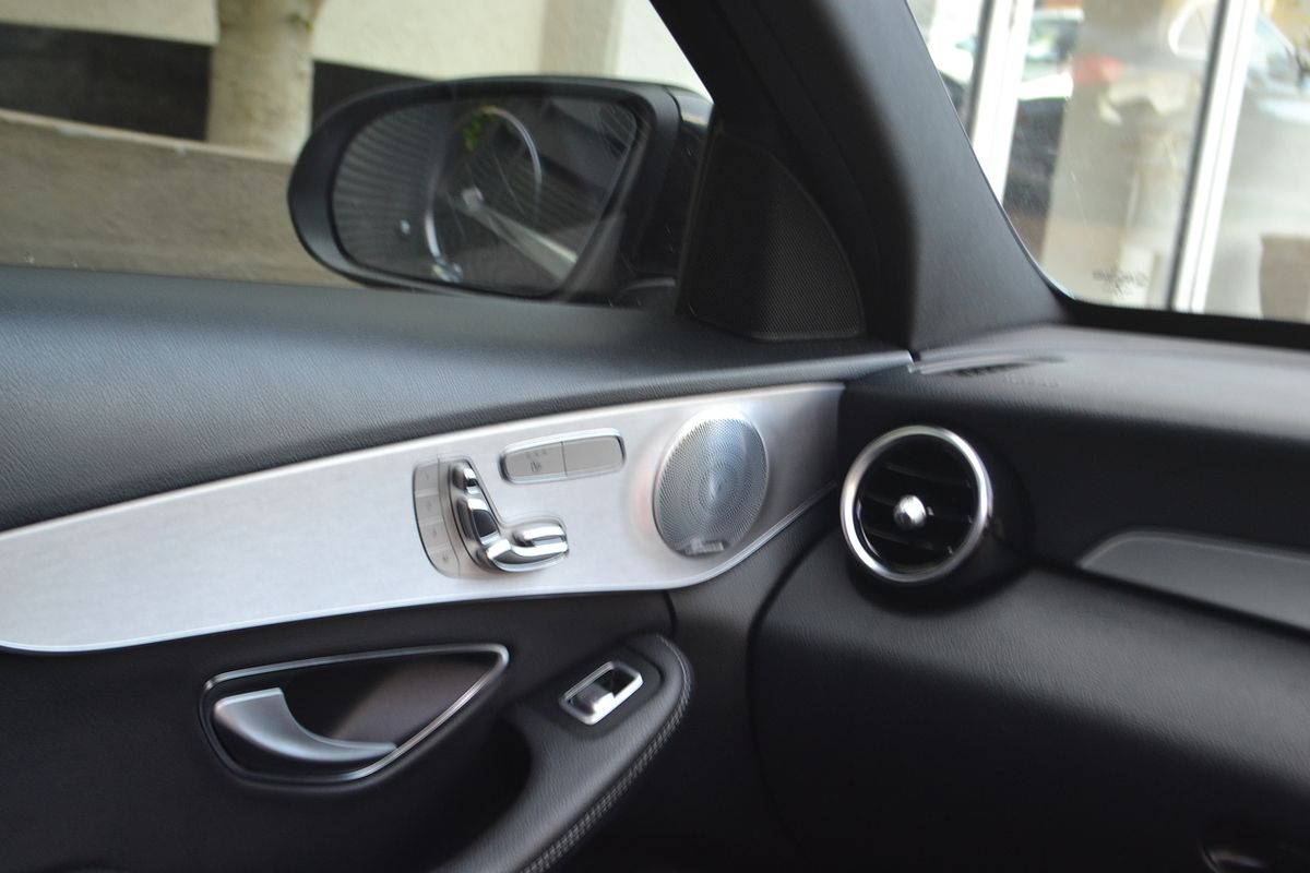 2018 Mercedes-Benz C-Class C300 W205