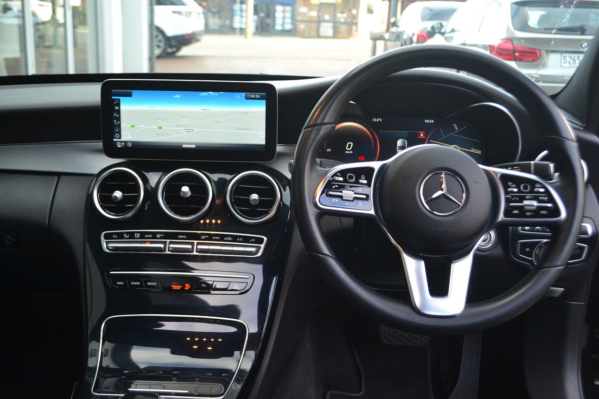 2018 Mercedes-Benz C-Class C300 W205