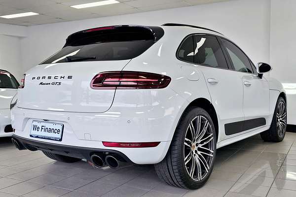 2017 Porsche Macan GTS 95B