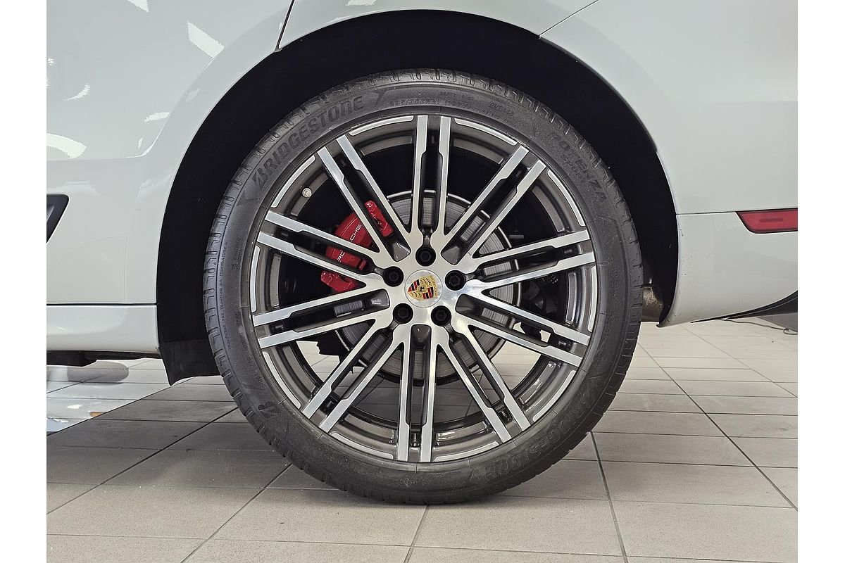 2017 Porsche Macan GTS 95B