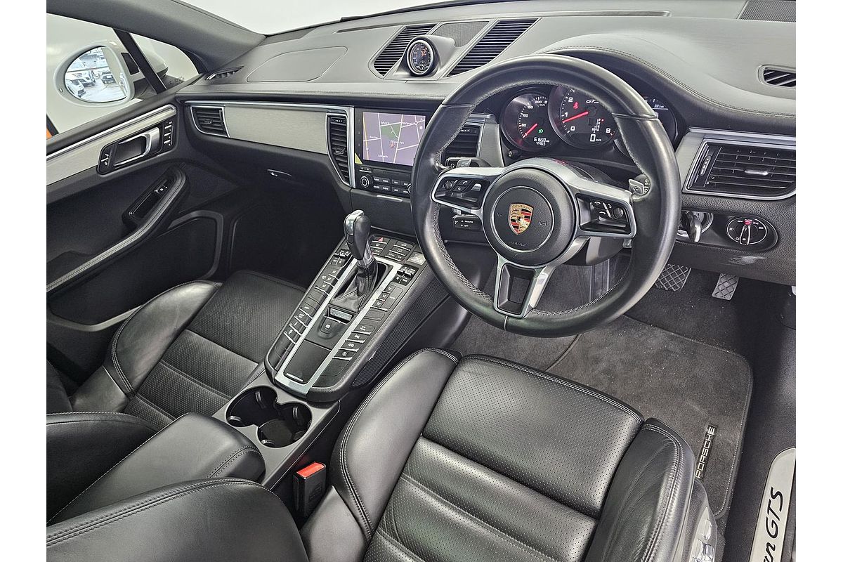 2017 Porsche Macan GTS 95B