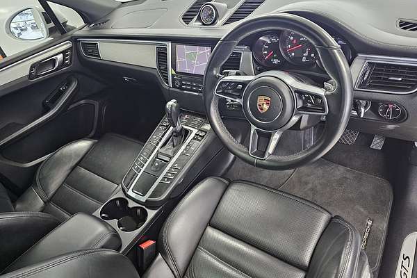 2017 Porsche Macan GTS 95B