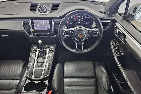 2017 Porsche Macan GTS 95B