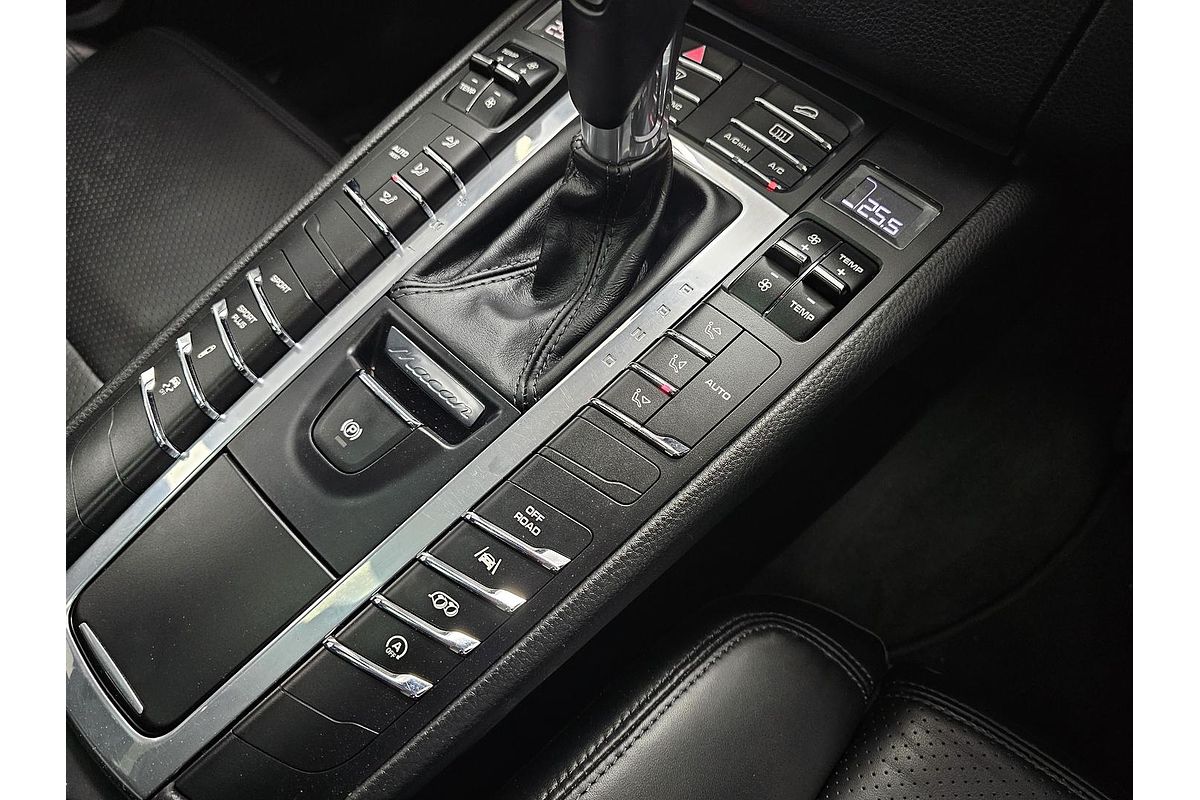 2017 Porsche Macan GTS 95B