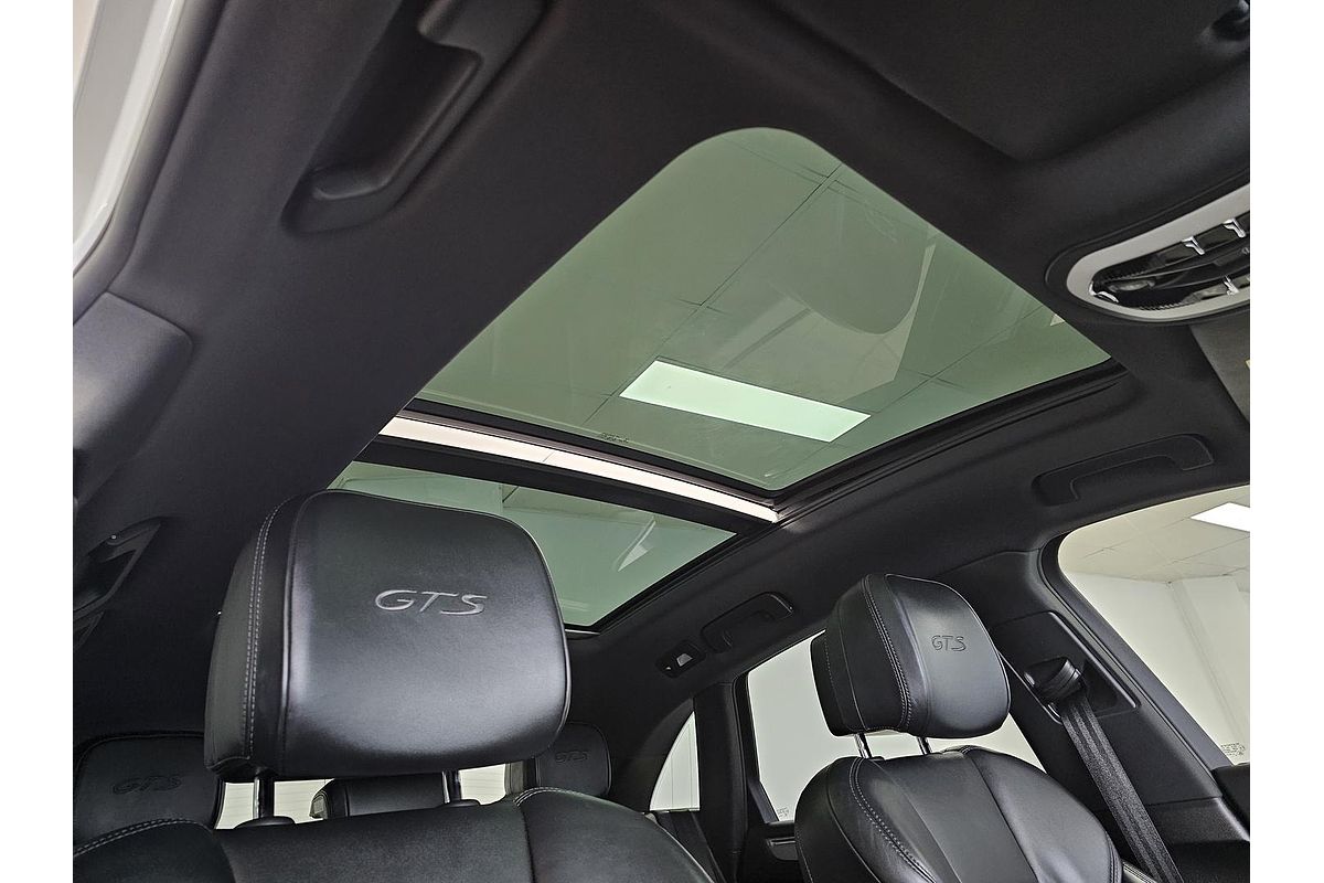2017 Porsche Macan GTS 95B