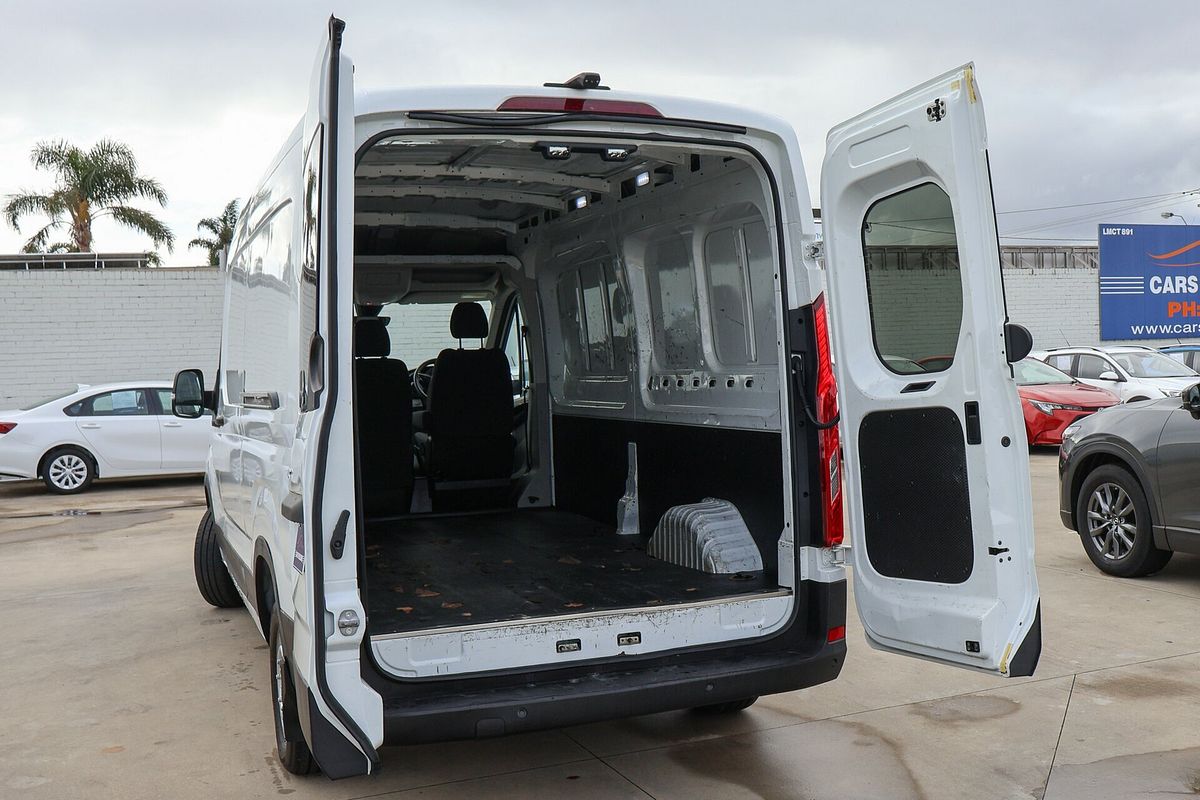 2021 LDV Deliver 9 LWB