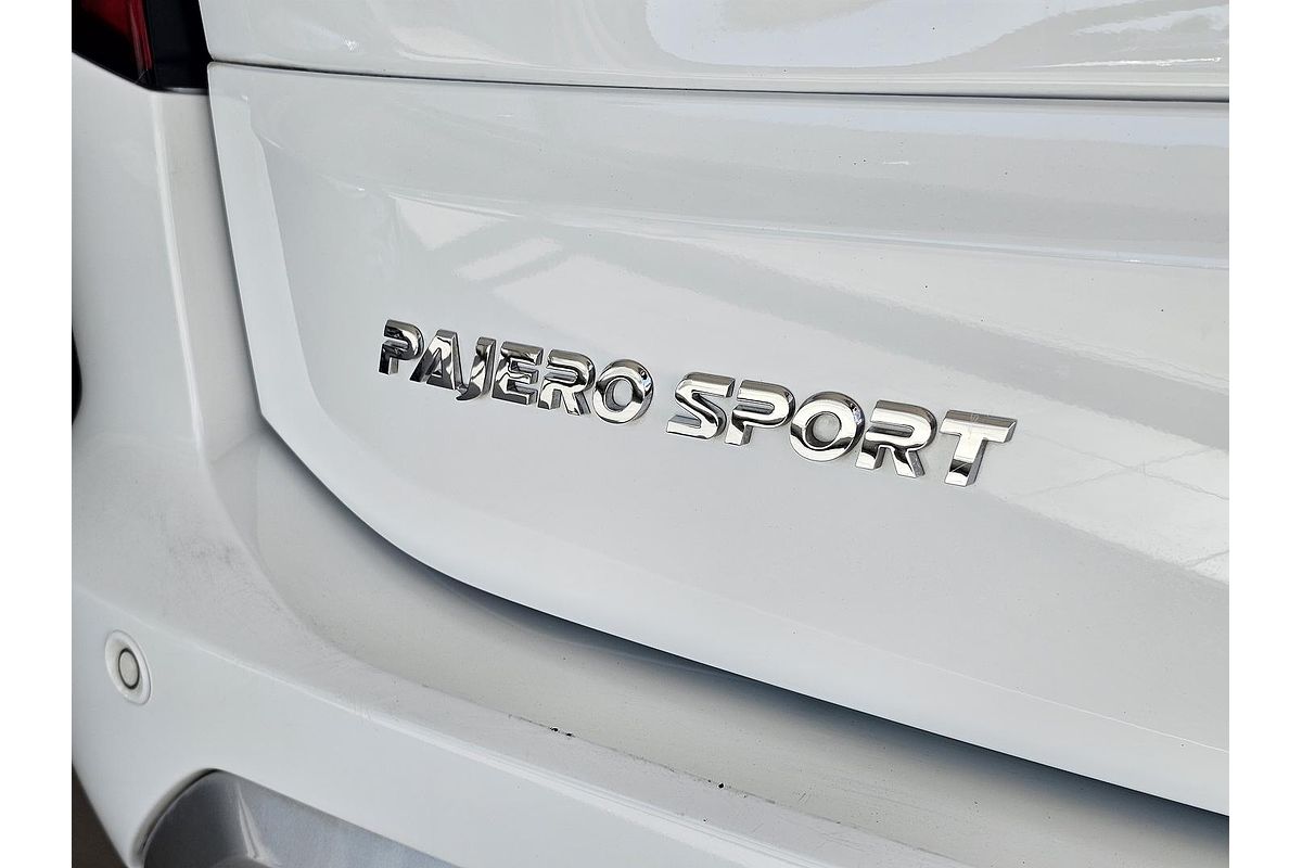 2021 Mitsubishi Pajero Sport GLX QF