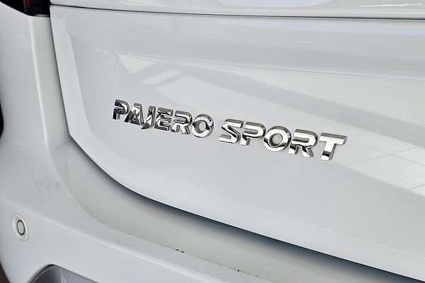 2021 Mitsubishi Pajero Sport GLX QF