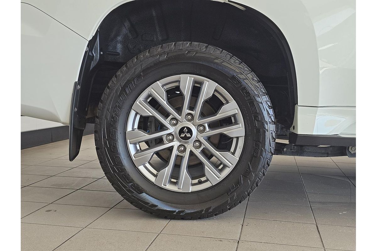 2021 Mitsubishi Pajero Sport GLX QF