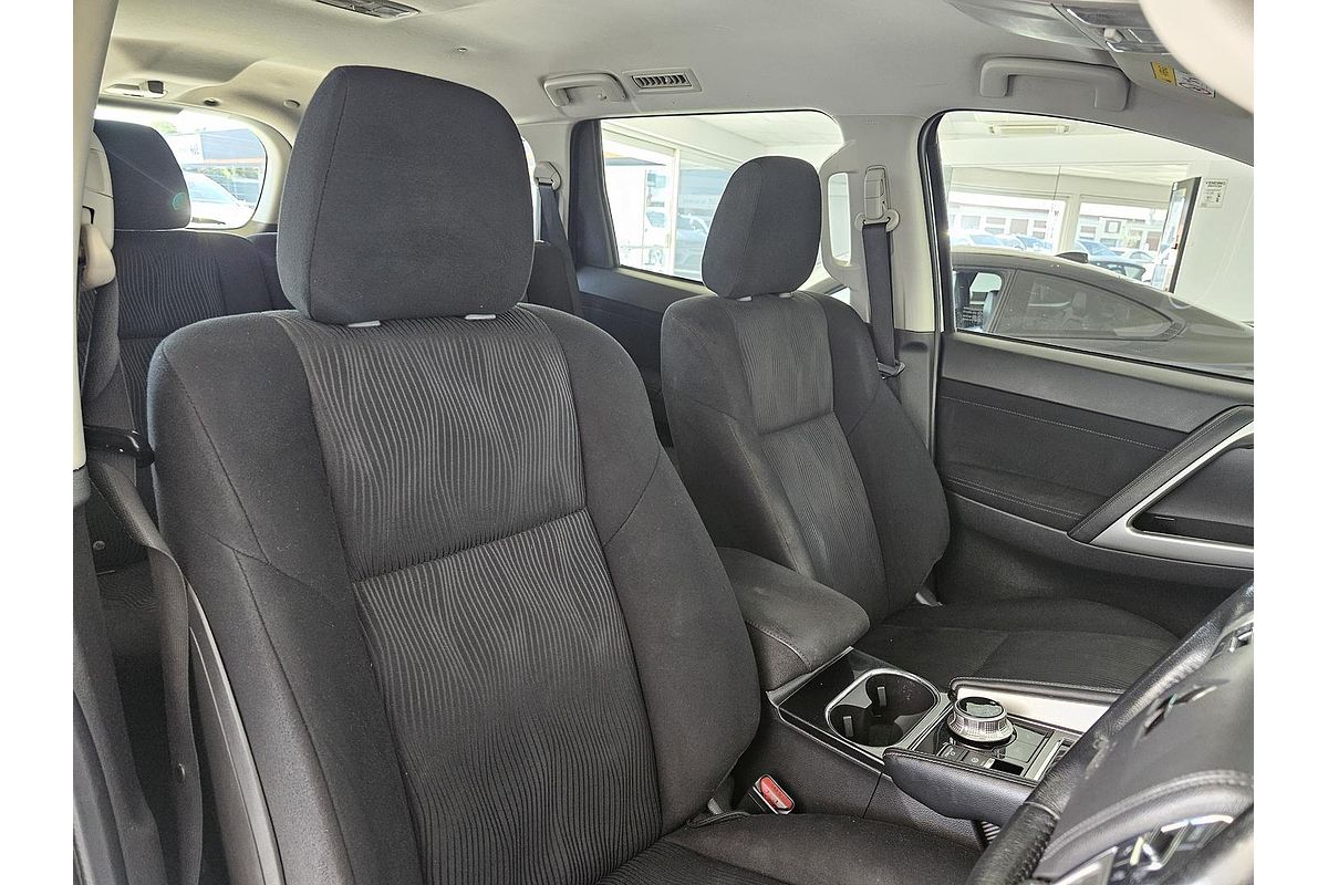 2021 Mitsubishi Pajero Sport GLX QF