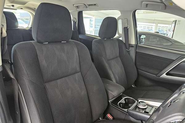 2021 Mitsubishi Pajero Sport GLX QF