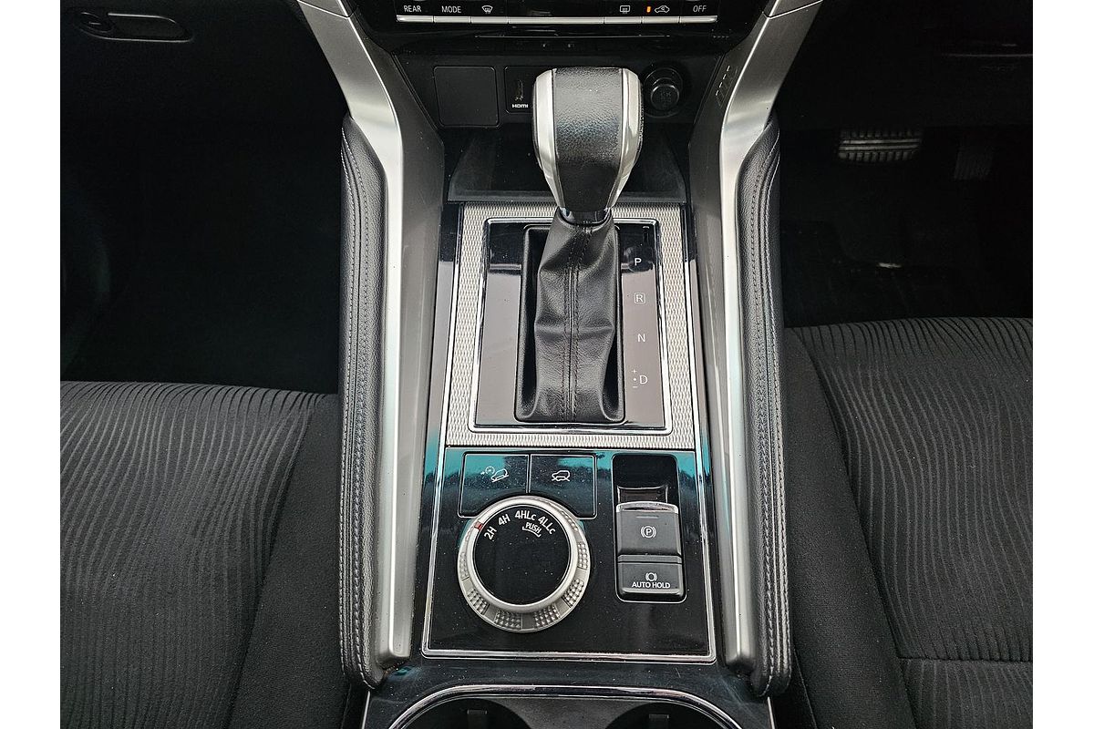 2021 Mitsubishi Pajero Sport GLX QF