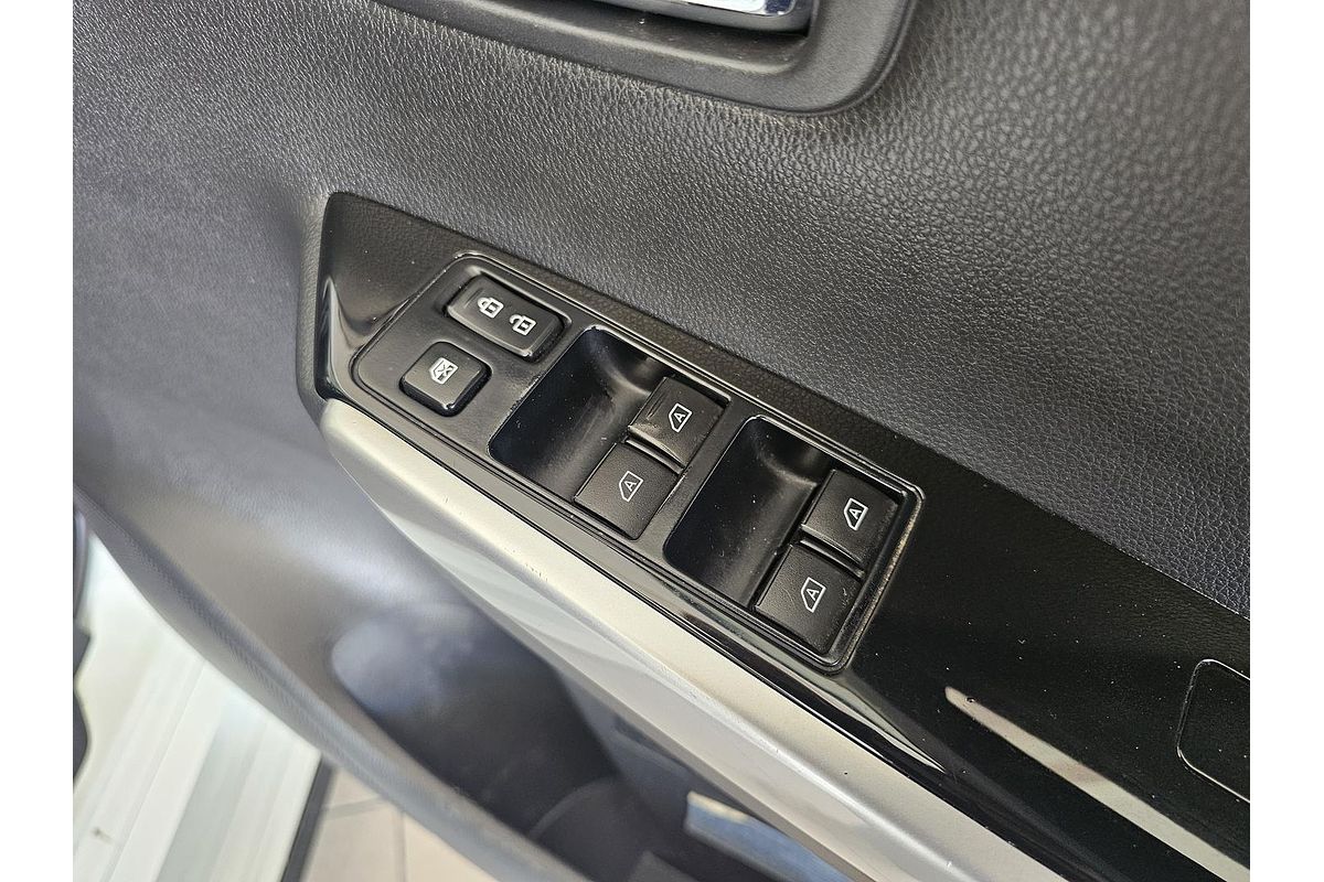 2021 Mitsubishi Pajero Sport GLX QF