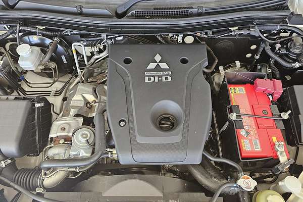 2021 Mitsubishi Pajero Sport GLX QF